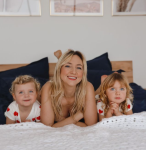 Lola Rossi influenceuse famille Instagram